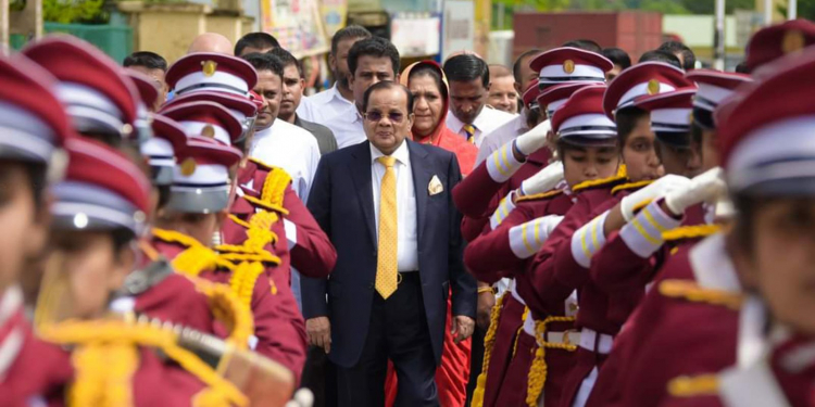 මුසම්මිල් ඌව බාර ගනී (PHOTOS)