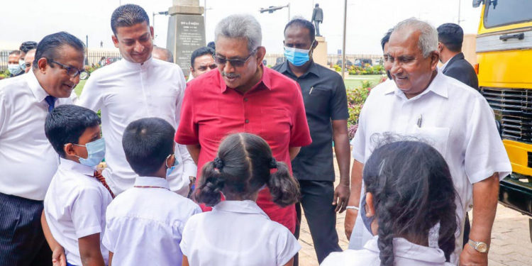 ළමා දිනේ දා ගෝඨා ළමයින්ට දුන් දේ… (PHOTOS)