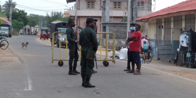 කොරෝනා යාපනේත්: ගම් 2ක් වහයි