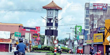 කොරෝනා දෙවැනි රැල්ල ඇරඹුණු මිනුවන්ගොඩ ඇගලුම් කම්හලට ‘මව්රට’ ගිය රහසිගත ගමන EXCLUSIVE VIDEO