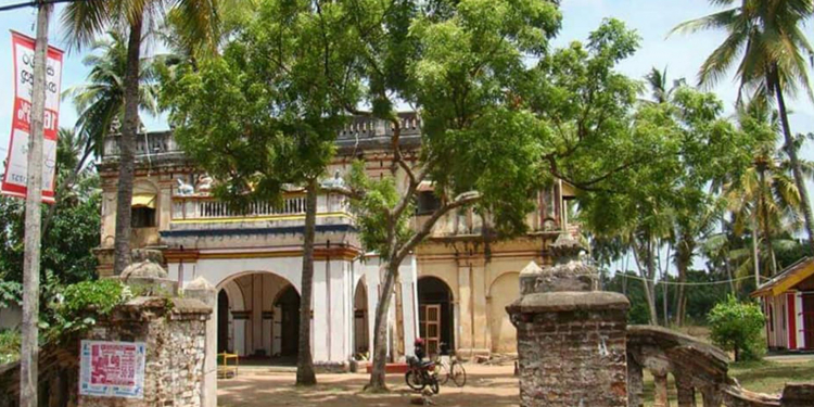 මහහුණුපිටියේ මිරැන්ඩෝ වලව්වට මොකද වුණේ