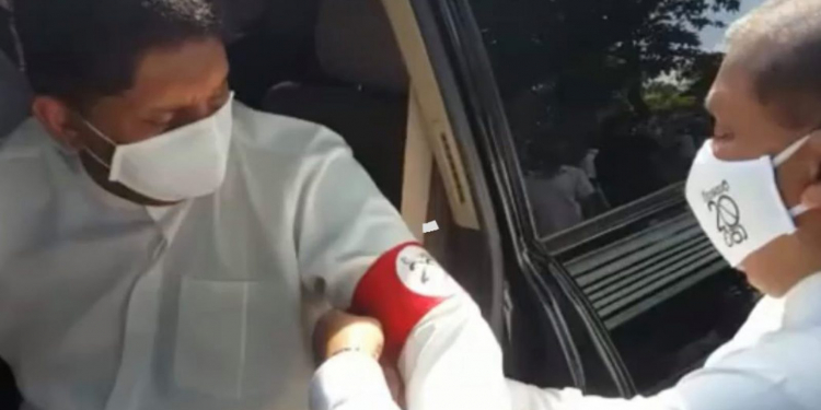 20ට එරෙහිව විපක්ෂය එළියෙ සිටම විරෝධය අරඹයි (VIDEO)