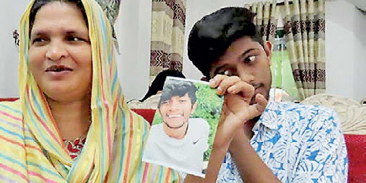 අවුරුදු 21ක සුනාමි තරුණයාගේ කතාව ගැන සැකයක්