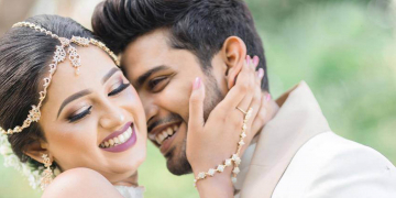 ගයාන් – පූජනී හොරෙන්ම බැඳලා