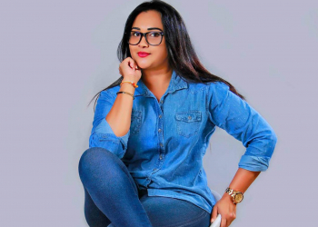මට එක එක කාලෙට කතා හැදෙනවා