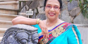 ලස්සන හඬක් දෙවියො මට දුන්නෙ වාසනාවට