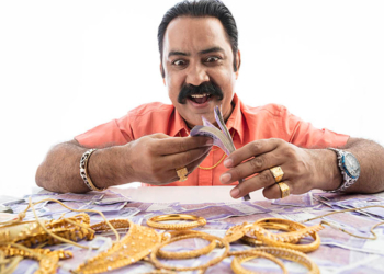 යස ඉසුරු ගෙනදෙන වජ්‍ර සීනුව