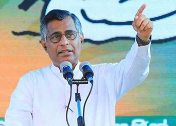 ආණ්ඩුව වහන අයවැයේ ඇතුල් පැත්ත චම්පික පෙන්වයි (VIDEO)