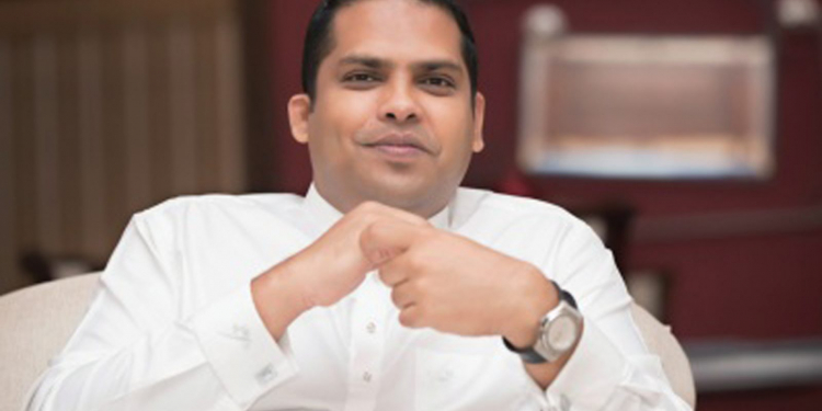 හරීන් යහපාලන ආණ්ඩුවේ හිටපු කම්බ හොරු ටික හෙළිකරයි (VIDEO)