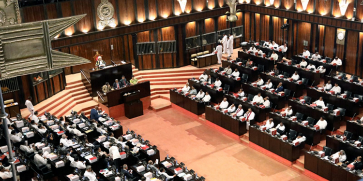 හෙට පාර්ලිමේන්තු එන්න පුළුවන් කතාකරන අයට විතරයි