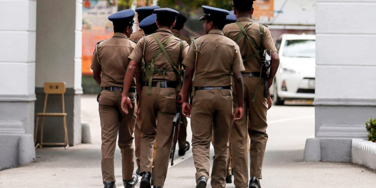 පොලිස් පොකුරකුත් හැදෙන ලකුණු
