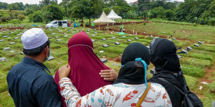 කොරෝනා මුස්ලිම් සිරුරු භූමදානයට ආණ්ඩුවෙන් අවසර