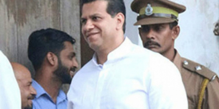 දුමින්දට ජනපති සමාවක් ලැබේද? මරණ දඬුවම පළිගැනීමක්: කොමිසමට පැමිණිල්ලක් එයි