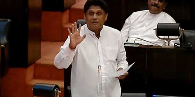 කළගෙඩි විසි කරනවා වෙනුවට මොළගෙඩිවලින් වැඩ කරන්න-සජිත් ආණ්ඩුවට කියයි (VIDEO)