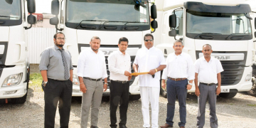 නවිල් එන්ටර්ප්‍රයිසස්, අයිඩියල් ඔටෝමොබයිල් වෙතින් DAF ප්‍රයිම්මුවර් රථ මිලට ගනී