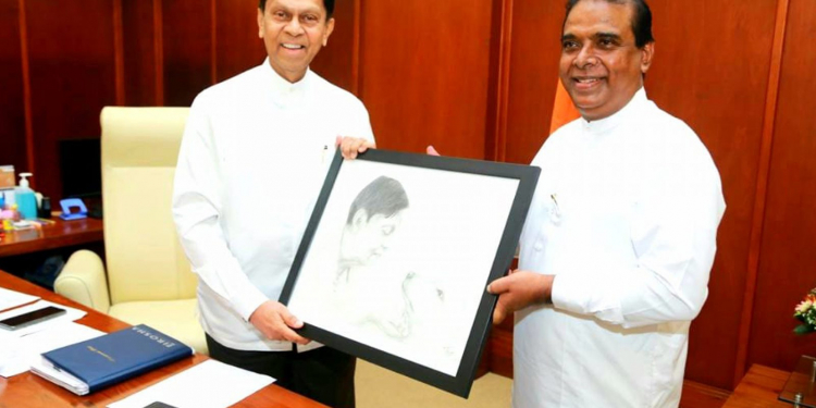 අගමැති ලේකම් කබ්රාල්ට දුන් තෑග්ග
