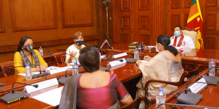 වසංගතයට එකම විසදුම එන්නත: මහින්ද එන්නත් ගෙන්වා ගැනීමේ සාකච්ජා අරඹයි