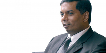 බන්දුල අයින් කරයි: ජනපති පත් කරයි: සතොස සභාපතිට අලුත් තනතුරක්