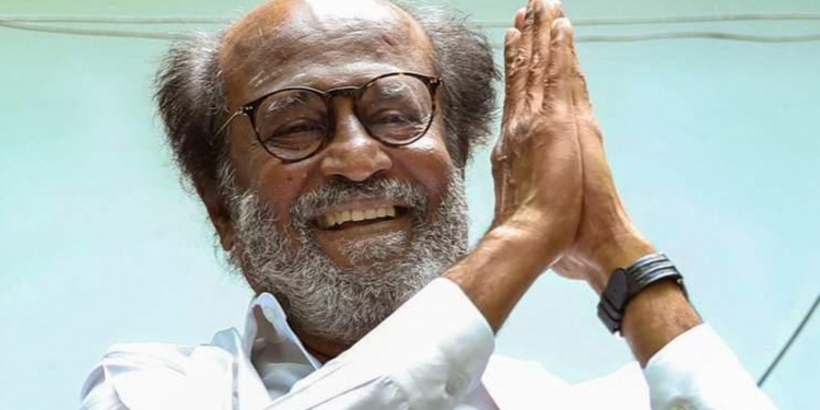 MGR කොටි හැදුවා: කරුණානිධි කොටින්ට ඔක්සිජන් දුන්නා: රජ්නි කාන්ත් එන්නේ කොටි නැගිට්ටවන්නද?
