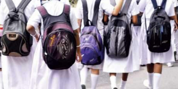 බස්නාහිර-වහපු පැති හැර රටේම පාසල් ජනවාරි 11 අරියි