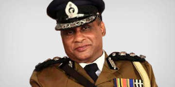 පොලිස්පතිගේ පී.සී.ආර්. ප්රතිපල එයි: ගෙදර ඉදන් ‘සූම්’ එකෙන් වැඩ