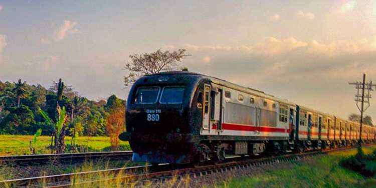 1844ක් නැතිව කෝච්චි දුවන්නේ කොහොමද?