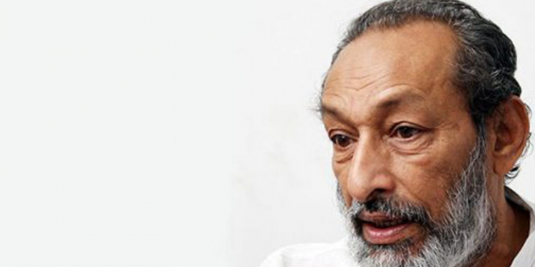 බන්දුලට පස්සේ වාසුත් ආණ්ඩුවට බාල්දියක් පෙරළයි
