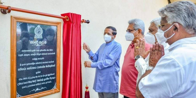 ගෝඨා මෛත්‍රීට මුල් තැන දෙන්න තීන්දු කරයි