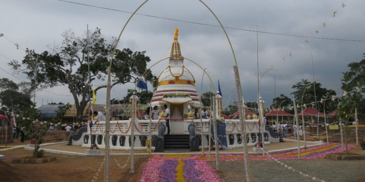 යාපන සරසවියේ බුදු පිළිමෙට ප්‍රහාරයක්: ගණ දෙවි කෝවිලේ ප්‍රශ්නයක්ද?