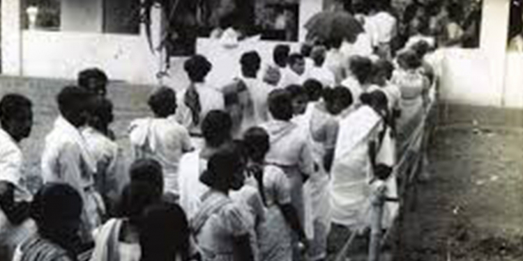 රුපියල් 600ට ලැබුණු ඡන්ද අයිතිය