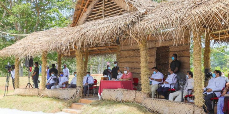 ජනපති නඩු ඉල්ලා අස්කර ගන්න කියයි