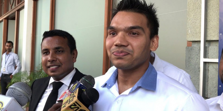 අපි වරාය රකින්න ඕනෑ: අදානි තෝරගත්තේ කොහොමද? නාමල්ටත් ප්‍රශ්න ගොඩක්