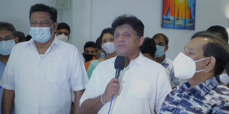 එදා මම කාන්තා සනීපාරක්ෂාව ගැන කියද්දී ආණ්ඩුව මට සමච්චල් කළා (VIDEO)