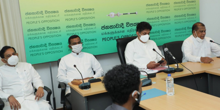 සමහරු අපව කොටවන්න හදනවා: මම නම් කවදාවත් මාධ්යට පහර දෙන්නෙ නෑ -සජිත් කර්තෘවරුන් හමුවේ කියයි
