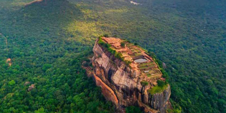 සීගිරිය-පොලොන්නරුව වහයි