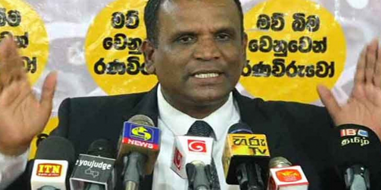මම රාජපක්ෂලාගේ ඉත්තෙක් නෙමෙයි: මාව හිරේ දැම්මේ කුමන්ත්‍රණයකින් (VIDEO)