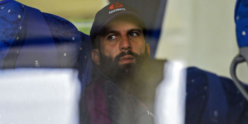 මොයින් අලිට කොරෝනා හොඳ වෙලාලු: කණ්ඩායමටත් එක්වෙලාලු