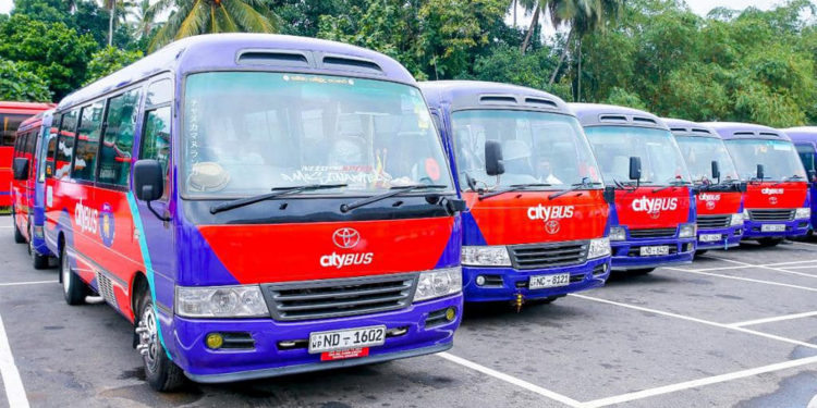 ට්‍රැෆික් එකේ හිර නොවී වැඩට යන්න ජනපතිගෙන් ‘පාර්ක් ඇන්ඩ් රයිඩ් සිටි බස්’