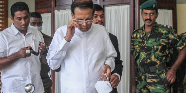 වරාය ඉන්දියාවට දෙනවට මෛත්‍රී විරුද්ධ වෙයි: කළුතරදී ප්‍රසිද්ධ ප්‍රකාශයක් කරයි