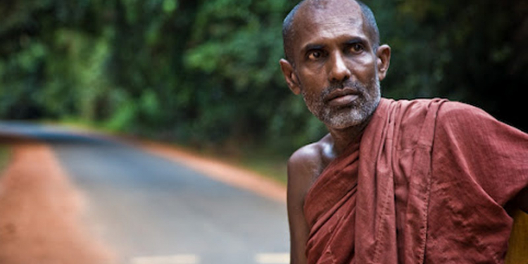වයිරස් රෝග හැදුණු අය ඉස්සරත් භූමදානය කළා -වනවාසී රාහුල හිමි