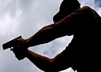 අපේ පාතාලේ 12ක් ලෝකෙට නම තියයි