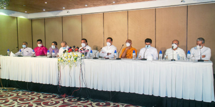 විමල් පක්ෂ 10ක් එක්ක ආණ්ඩුව ඇතුළේ අලුත් සටනකට සූදානම් වෙයි