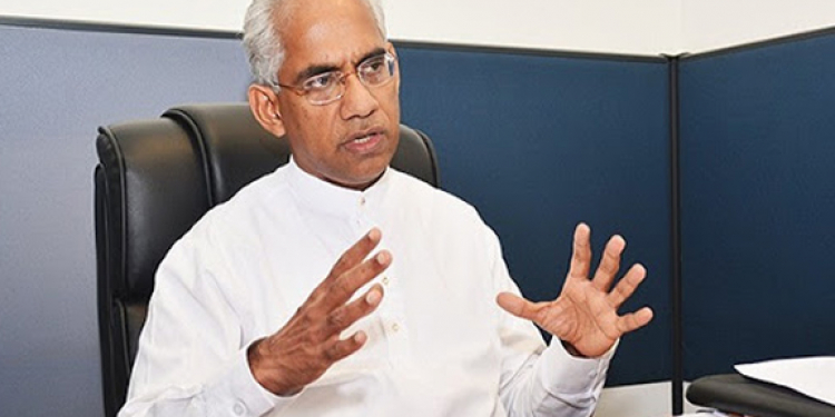 කොමිසම් පත් කොට අධිකරණ බලයත් විධායකය පවර ගන්නයි යන්නේ (VIDEO)
