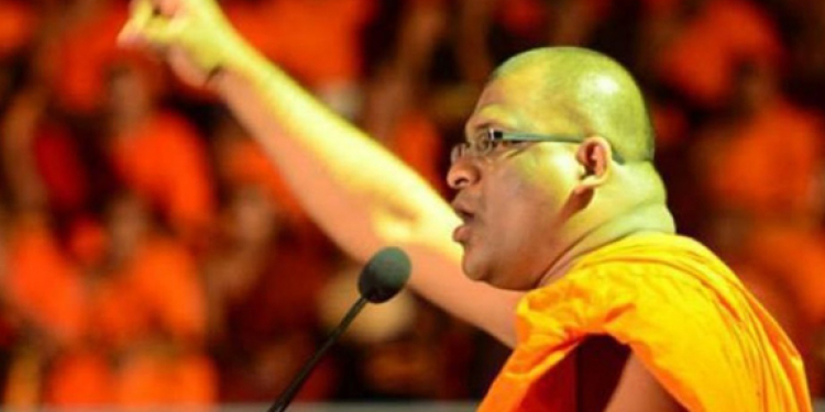 පාස්කු වාර්තාවෙන් ඥානසාර හිමිටත් අපරාධ චෝදනා