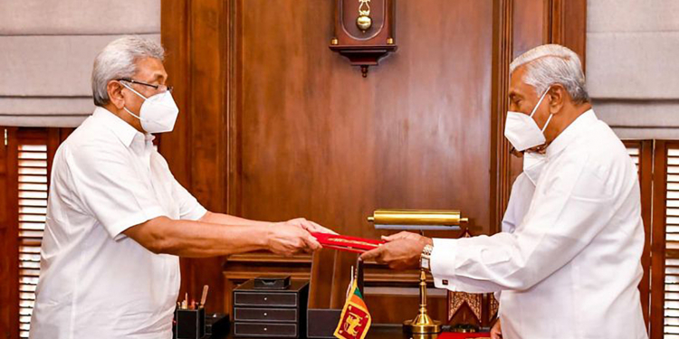 චමල්ගේ ඇමැතිකම් බර වෙයි