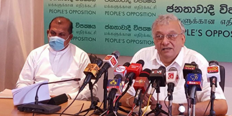 රාජපක්ෂලා ලංකාව ලෝක බලවතුන්ගේ පොරපිටියක් කරලා: දැන් රටම පඹ ගාලක පටලවලා