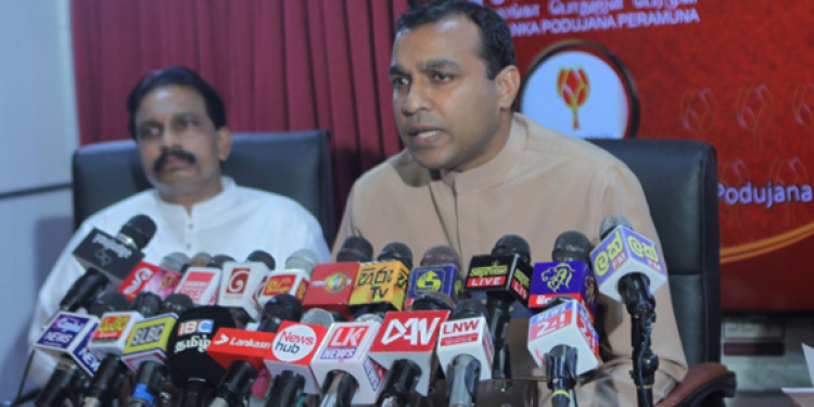 ජවිපෙ ‘හැප්පිලා බලමු’ අභියෝගයට ප්රමිත කවියකින් උත්තර දෙයි