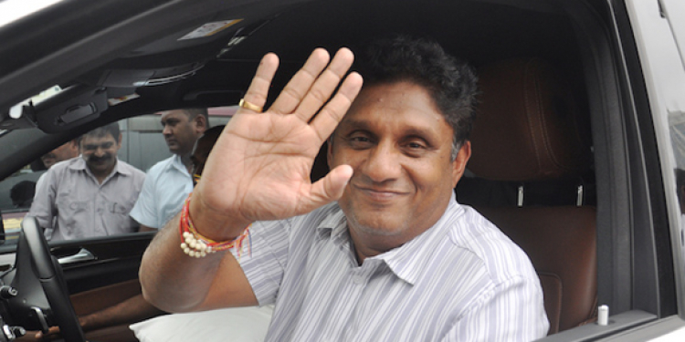 සජිත් හිරේට
