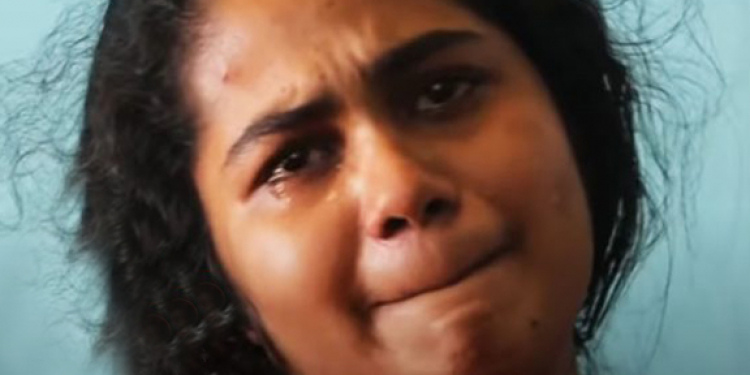සිංහරාජේ භාග්යාට ගමෙන්ම කැපිල්ලක්