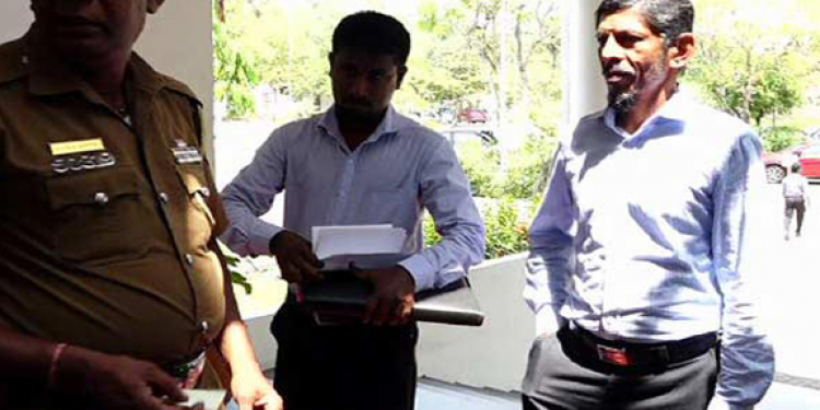 පාස්කු ප්‍රහාරයට මරාගෙන මැරෙන බෝම්බකාරියන් පුහුණු කරපු කව්ද මේ ජමාත් ලොක්කා රෂීඩ්